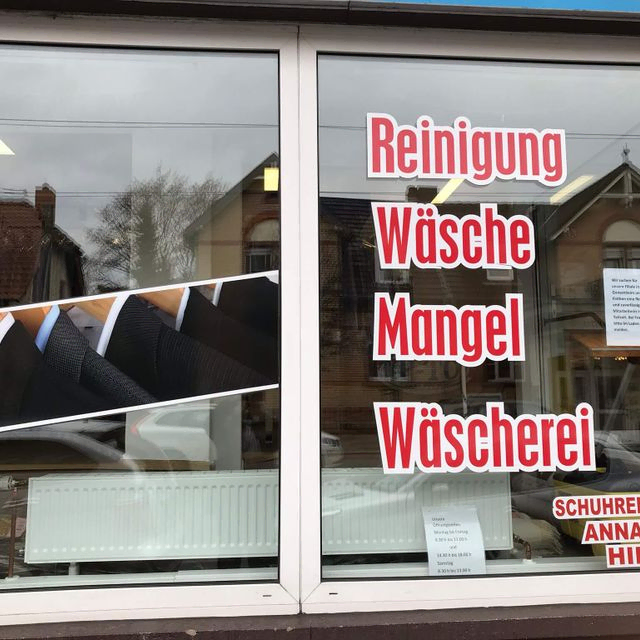Schaufenster Tip-Top Textilpflege Mainz